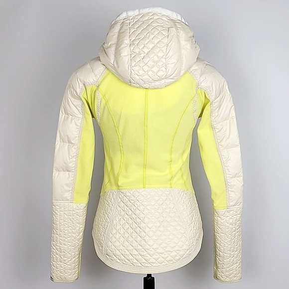 Lululemon Run Bundle Up Down Jacket Hooded Clarity Yellow Polar Cream Size 6 - Picture 3 of 16